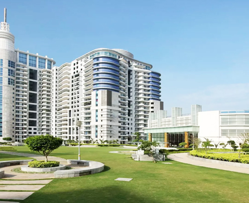 DLF Pinnacle