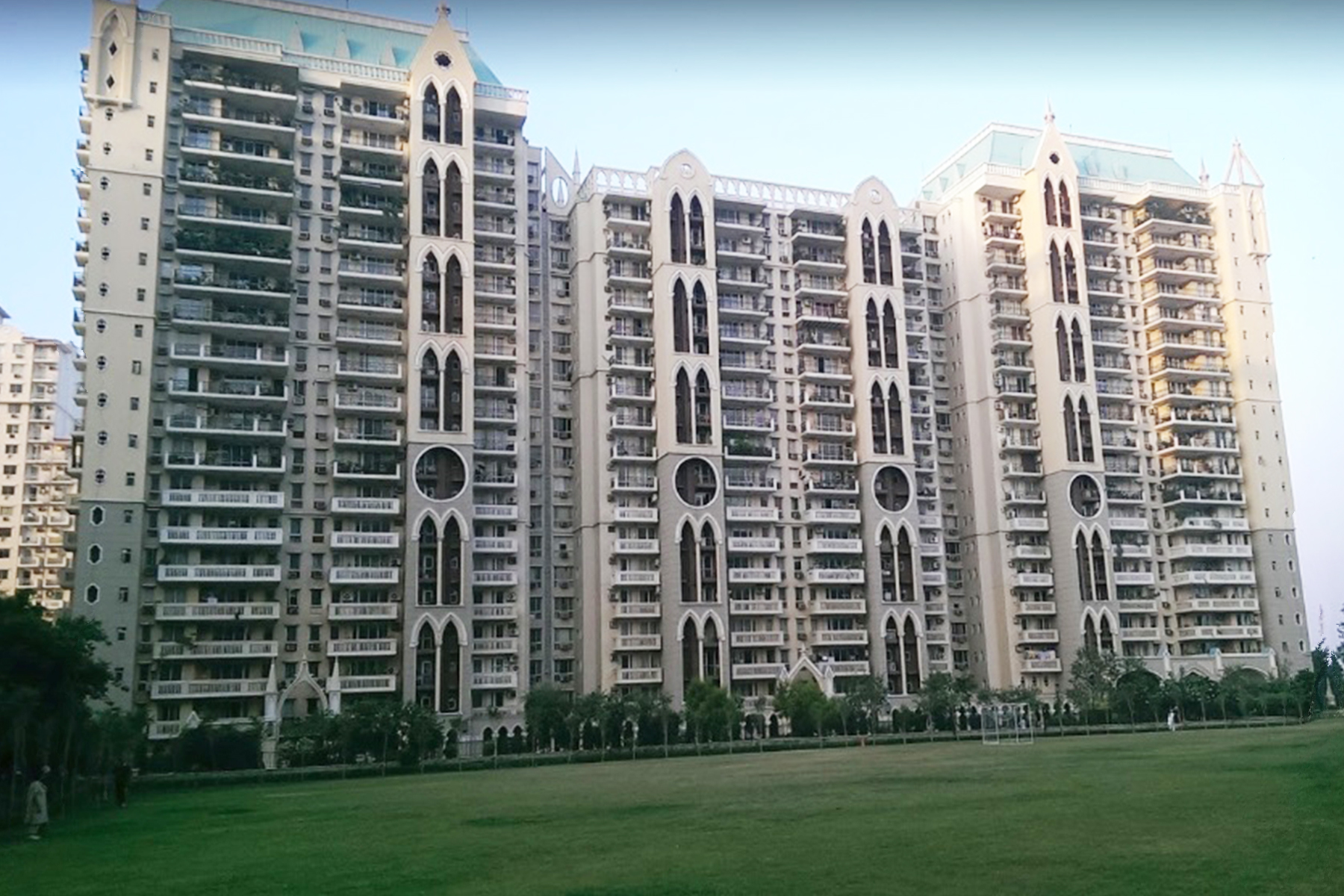 DLF Westend Heights