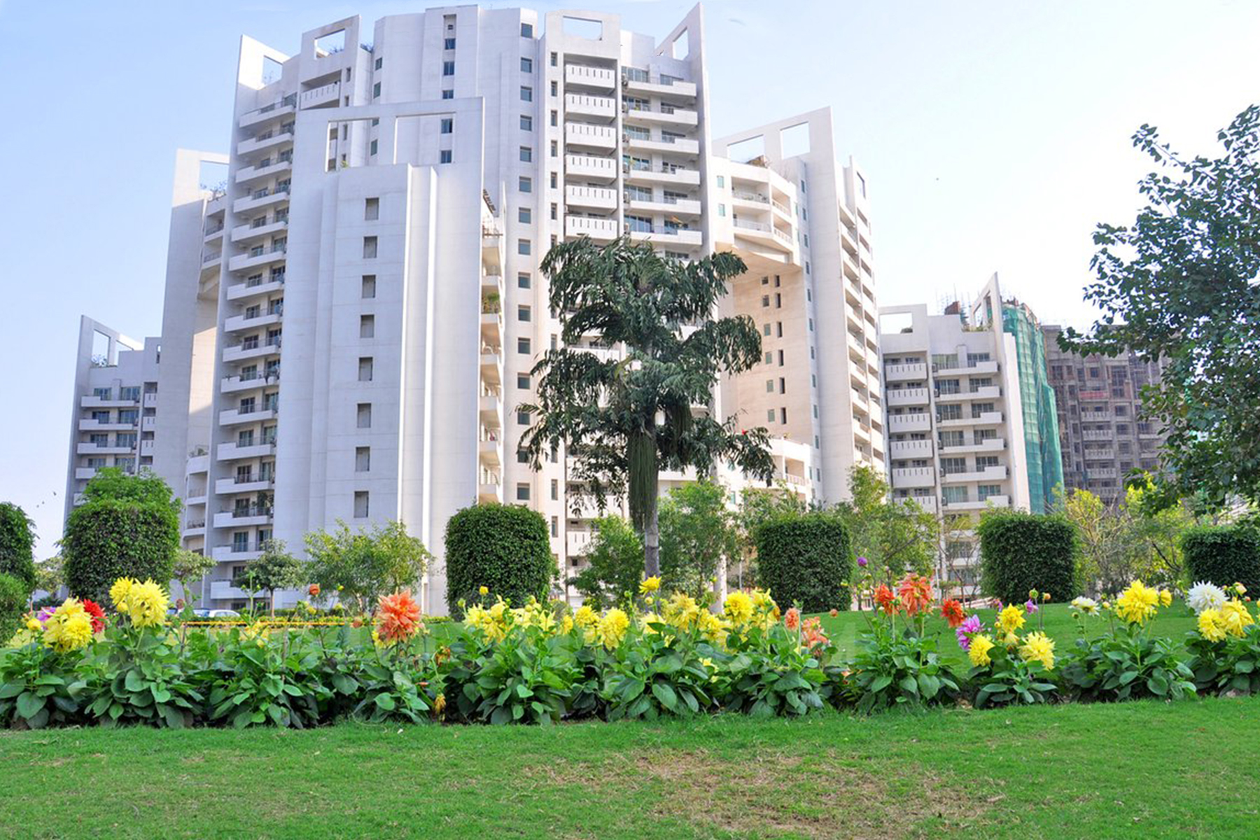 Service Apartments in Parsvnath Exotica Gurgaon | Service Apartment for Rent in Gurgaon